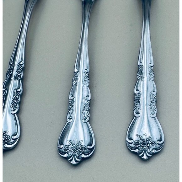 8 - Stanley Roberts Rogers DELIGHT Soup Spoons Stainless Korea - Picture 2 of 6